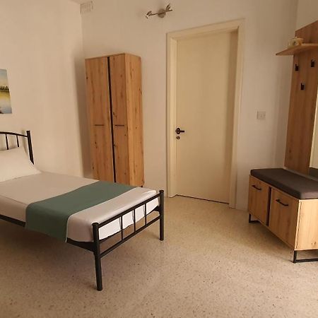 Central Studio Apartment Santa Vennera Extérieur photo
