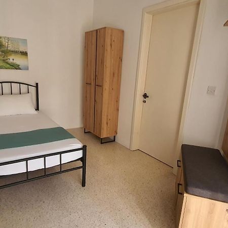 Central Studio Apartment Santa Vennera Extérieur photo