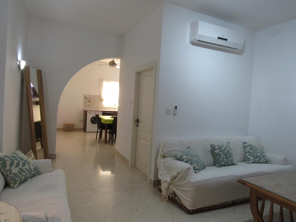 Central Studio Apartment Santa Vennera Extérieur photo