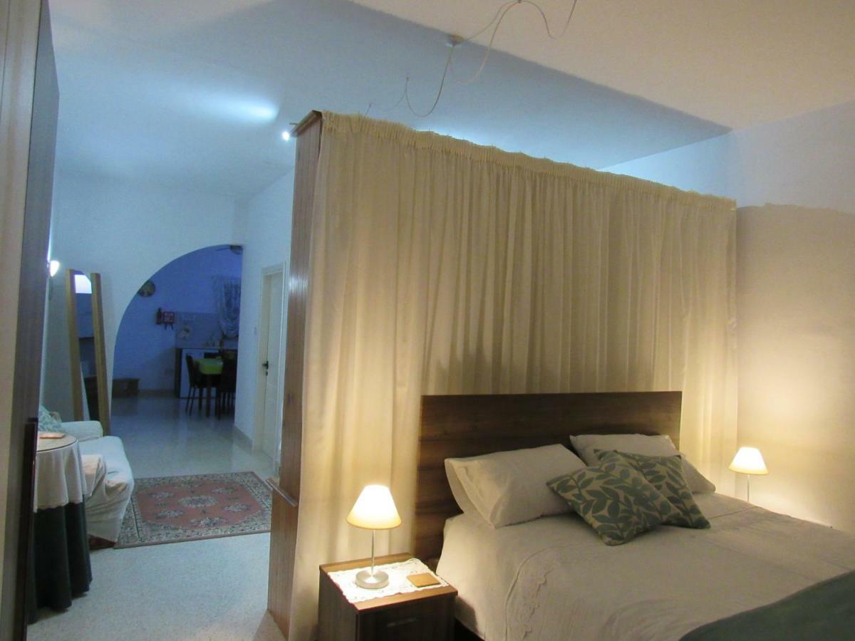 Central Studio Apartment Santa Vennera Extérieur photo